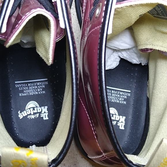 (NWOT) Dr. Marten's Vegan 'Pink Metallic' Women's Size 11 - Picture 6 of 9